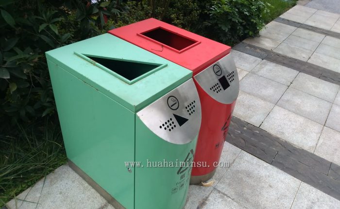 Outdoor Landscape Art Classified Dustbin, Outdoor High-quality Dustbin is the first choice(Red and blue)