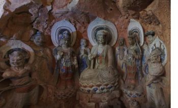 Wenquxing God blesses Chinese good results in exams, visit the temple and experience the culture