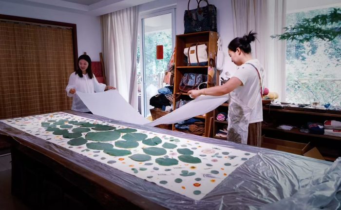 Plant dyeing course: in a beautiful traditional space learn natural plant dyeing !