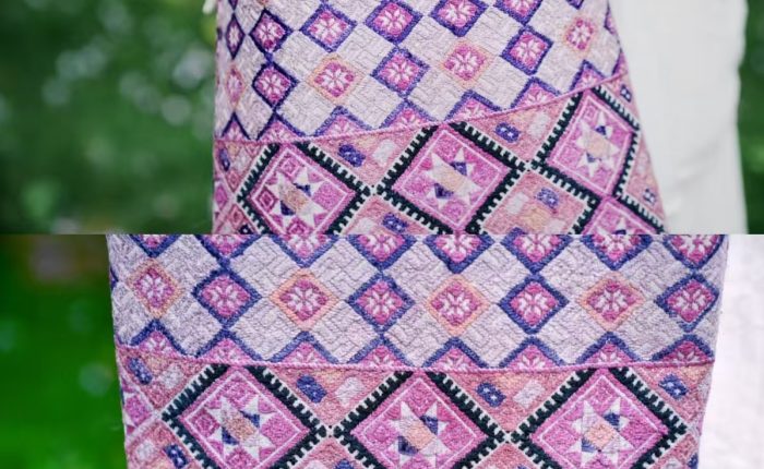 One‑of‑a‑Kind handmade Vintage Brocade Handbag with Wooden Handle