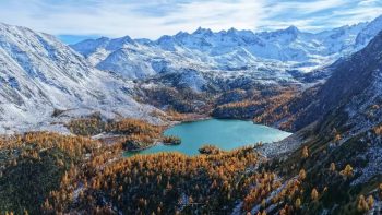 A Vacation in Tibetan Ancient Stone Village and Their Nature & Culture